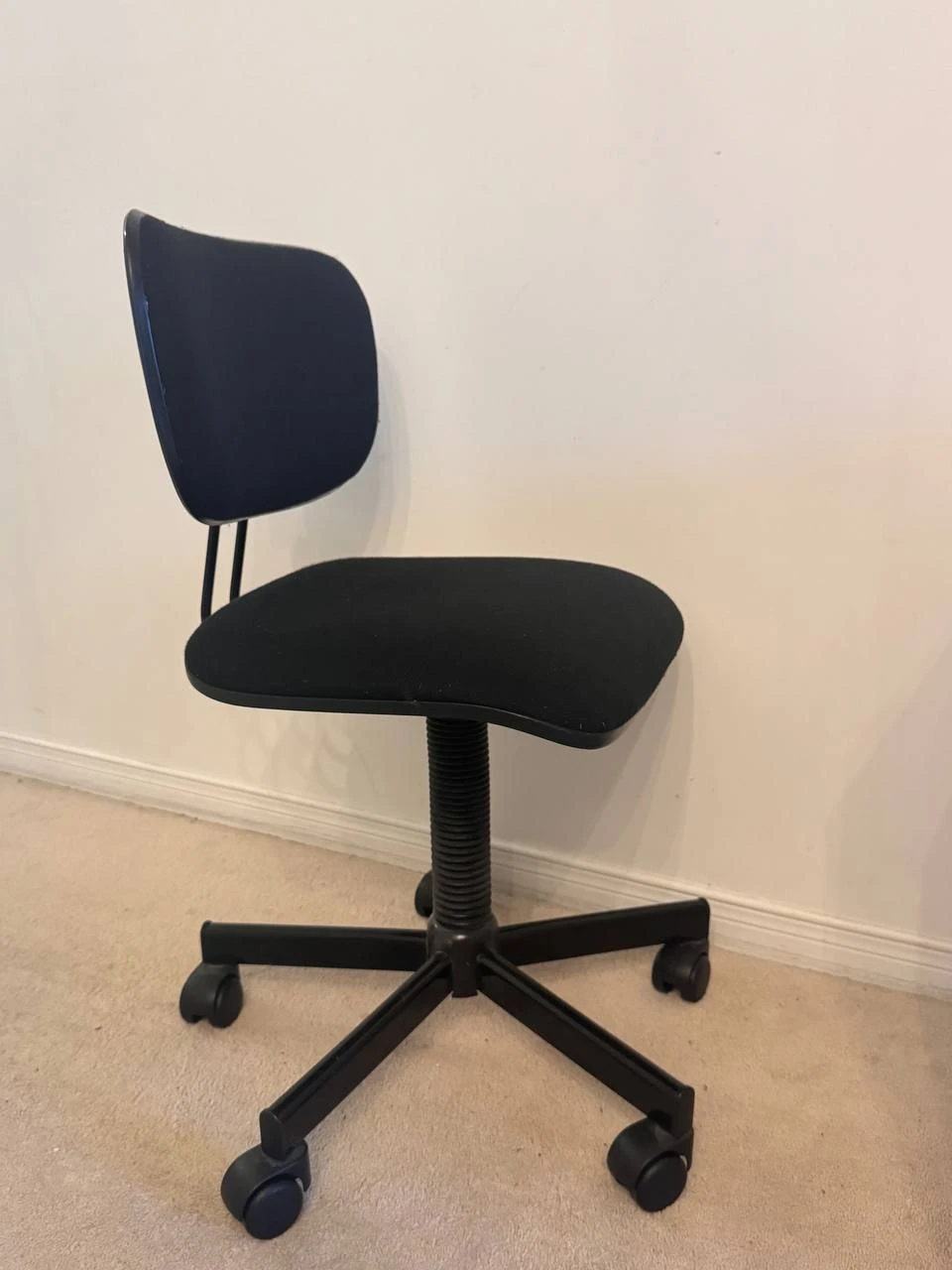 Black Office Chair - photo 3