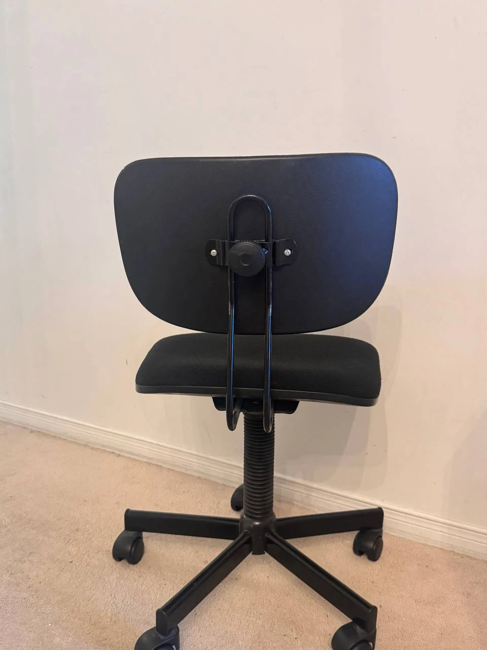 Black Office Chair - photo 4