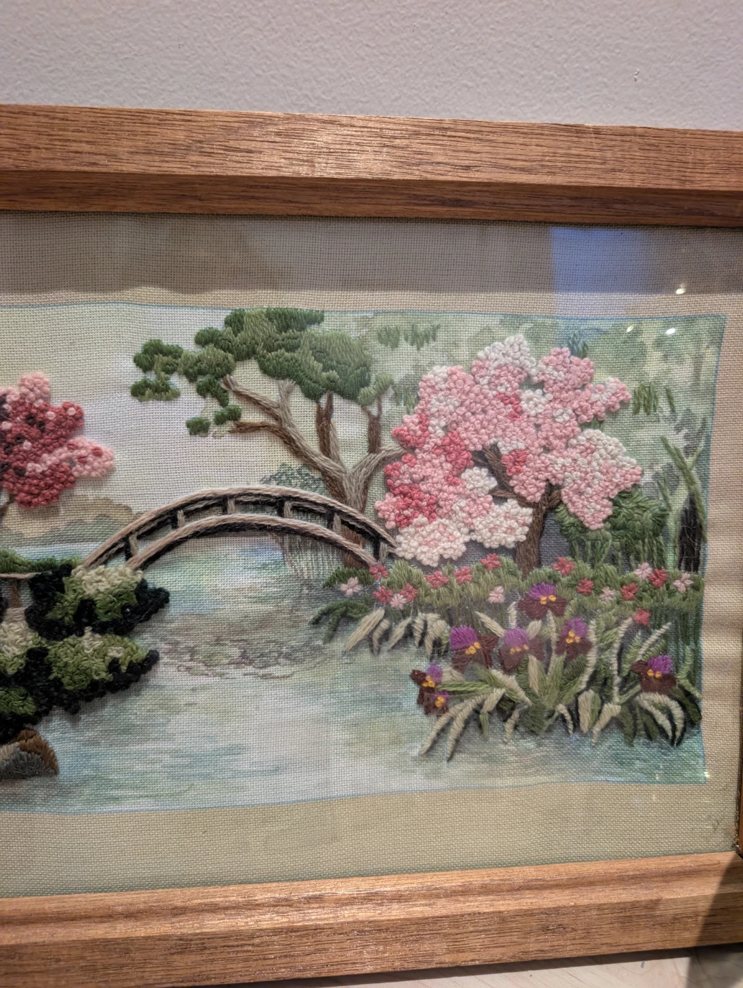 Vintage Oriental Tea Garden crewel framed textile art - photo 3
