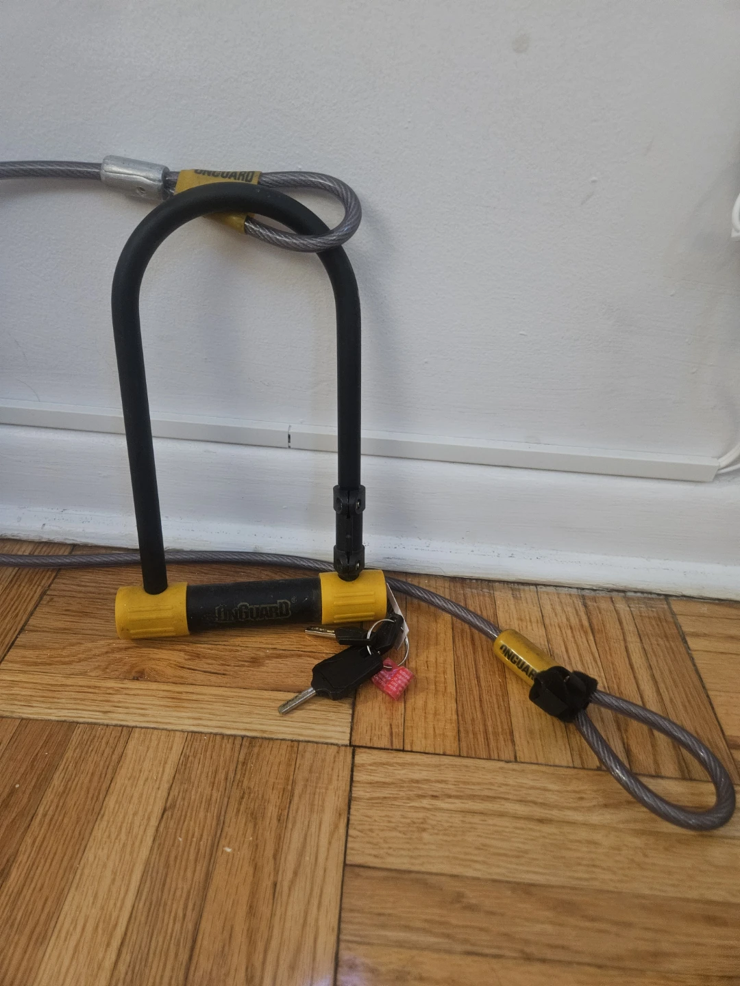 OnGuard U-Lock & Cable