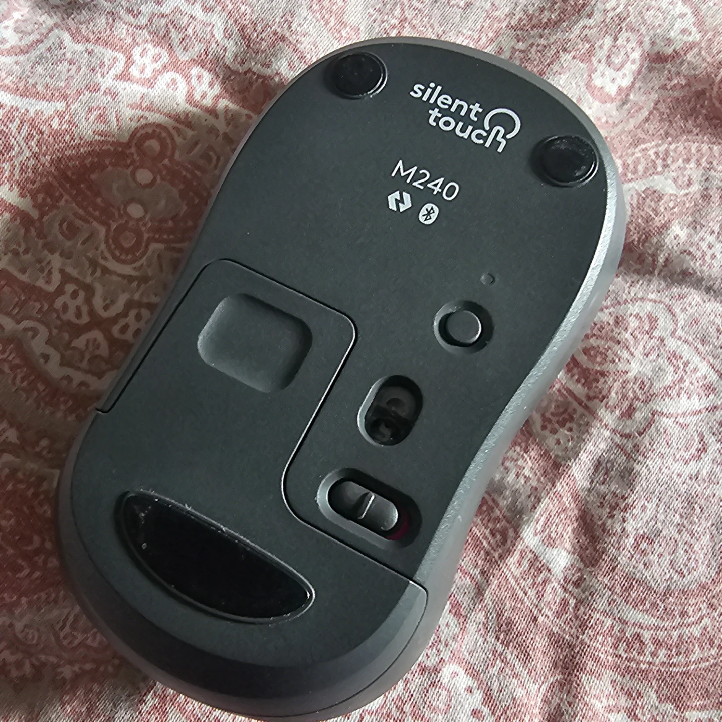 Logitech Silent Touch M240 Wireless Mouse - photo 2