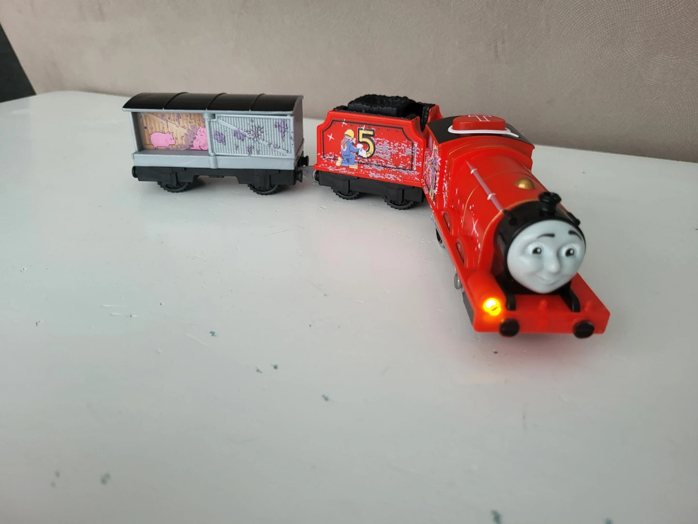 Thomas & Friends Talking James Motorized Train - photo 3