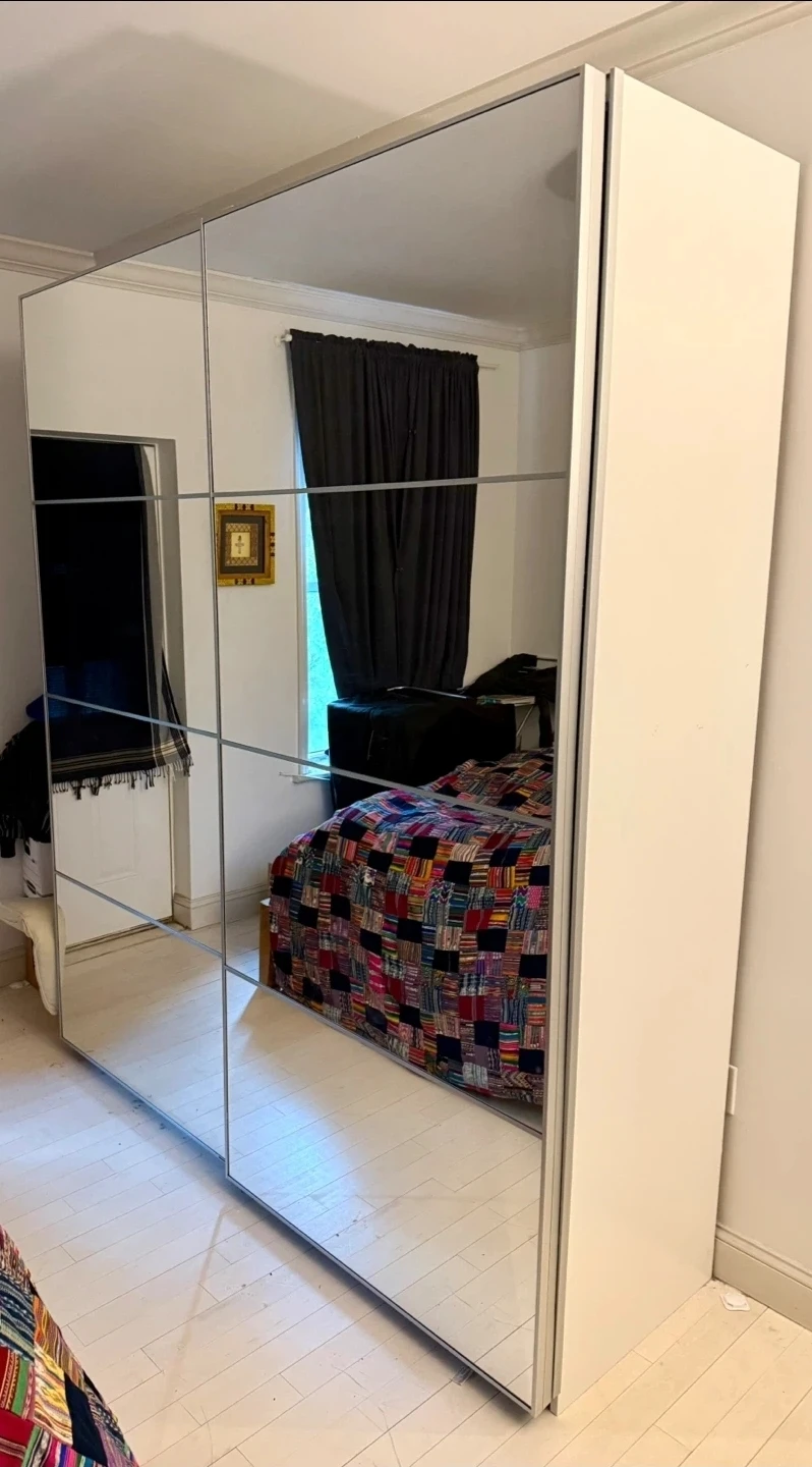 ARMARIO IKEA PAX CON PUERTAS EN ESPEJO