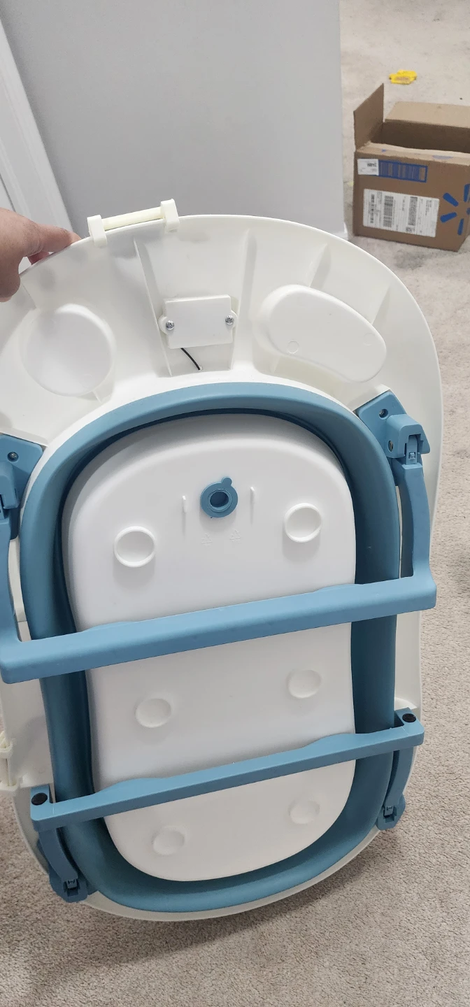 Folding Baby Bathtub with Digital Thermometer - photo 2