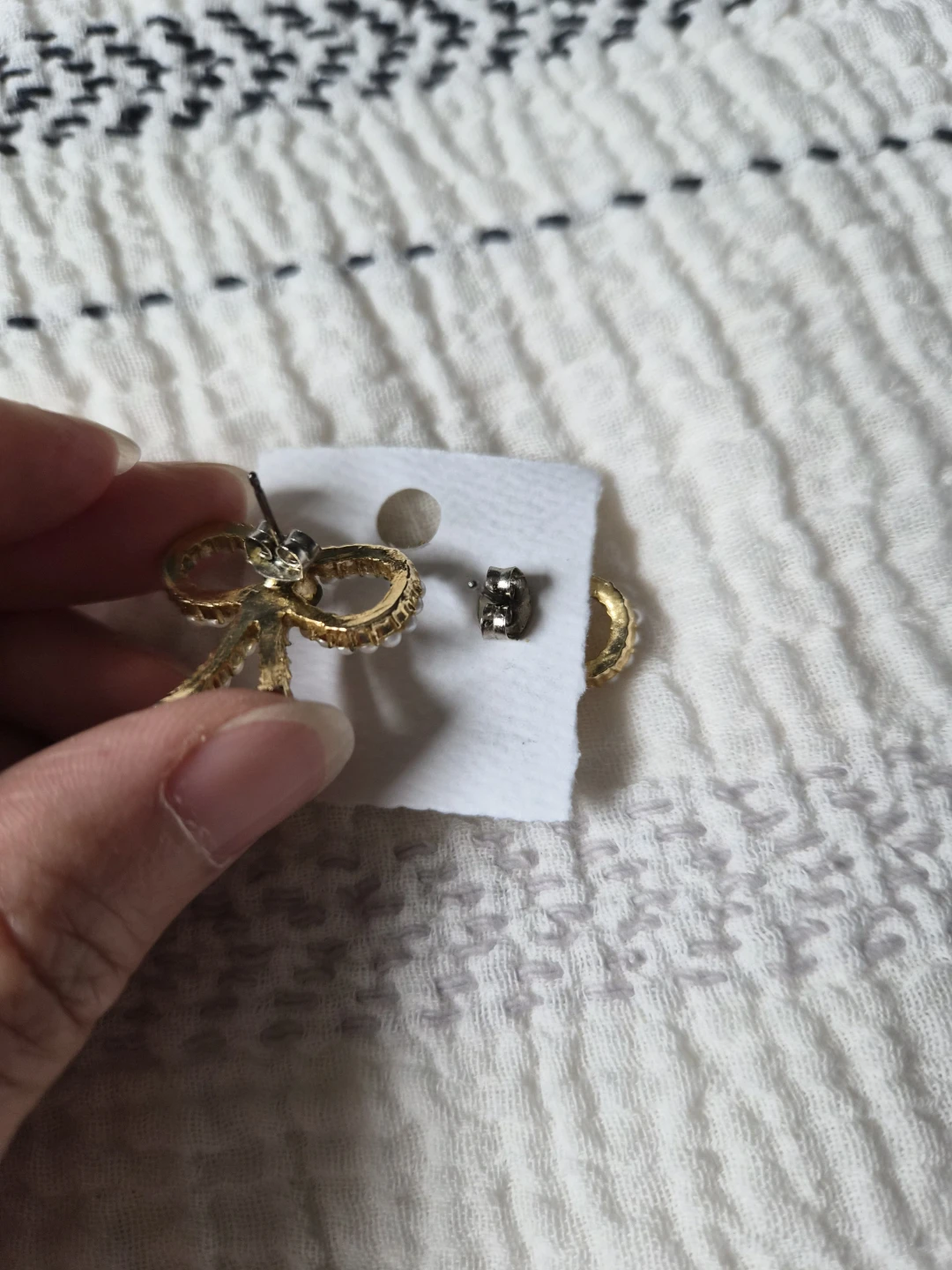 Bow Pearl Earrings with Rhinestones - photo 2