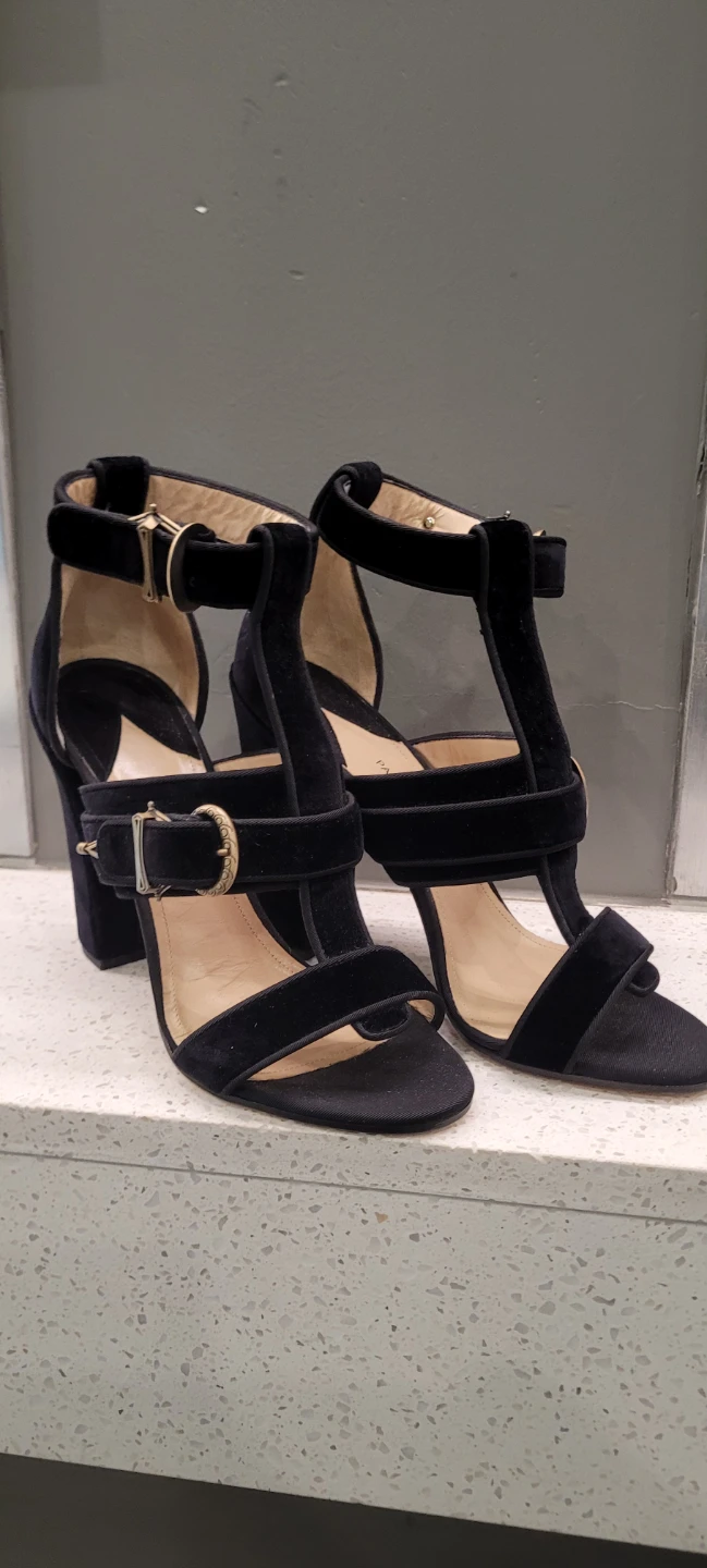 PAUL ANDREW HEELS 38