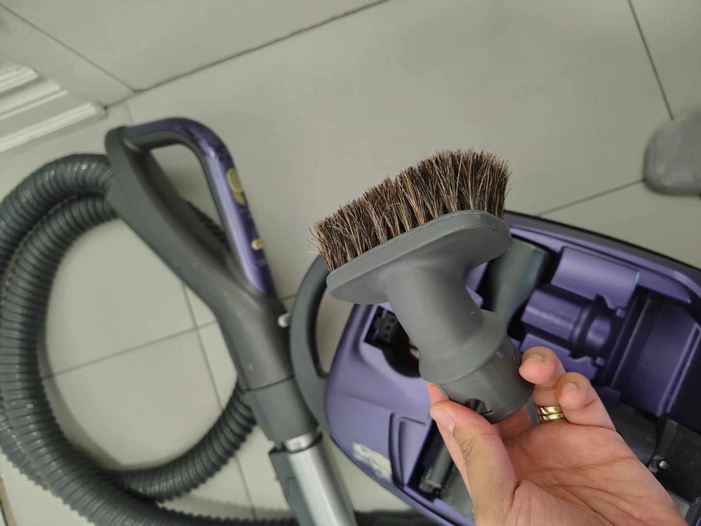 Kenmore 600 Series Pop-N-Go Floor Pro Vacuum - photo 4