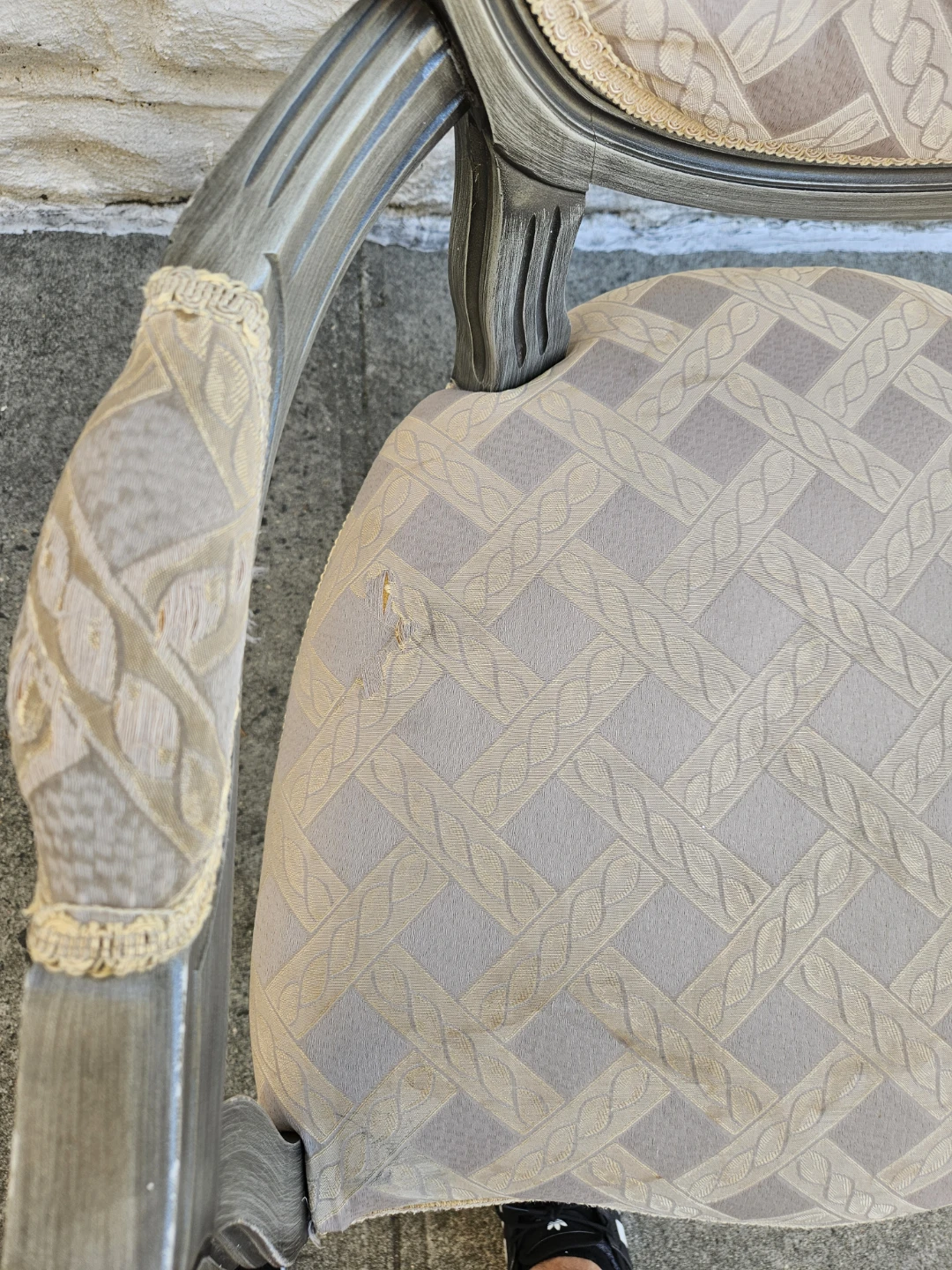 Beautiful chair - photo 3