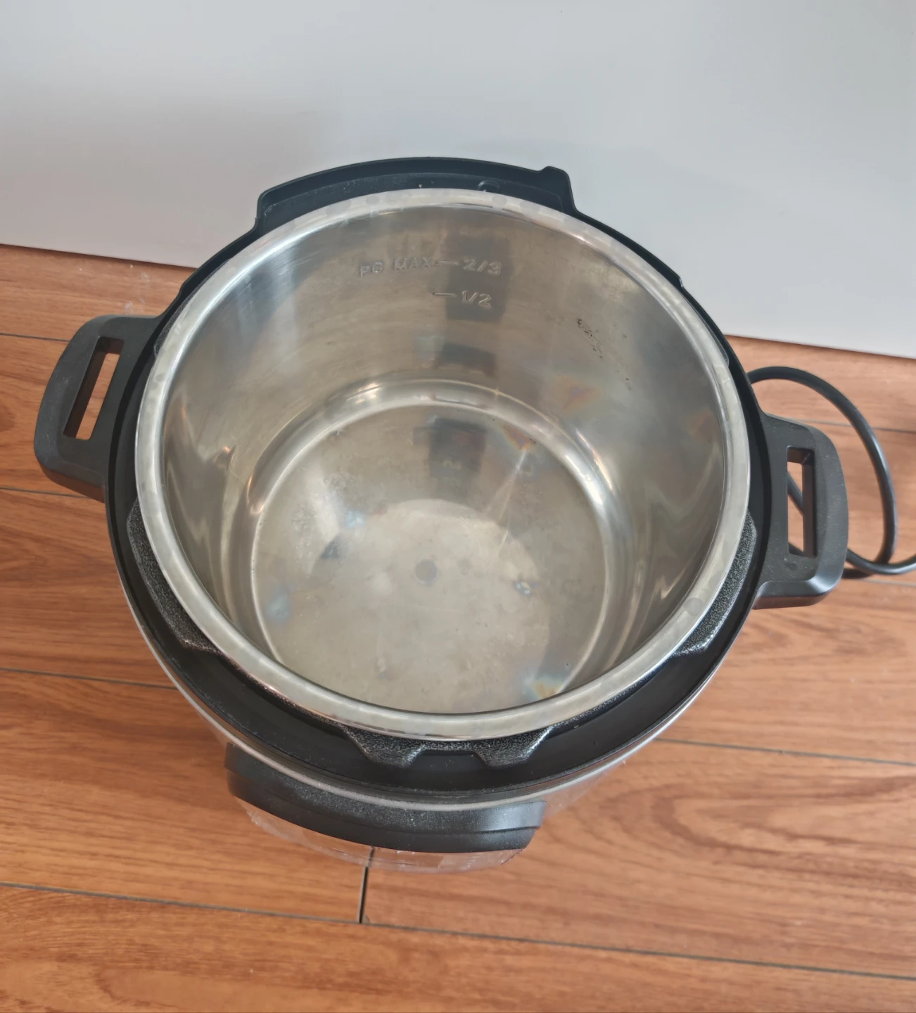 Instant Pot DUO 6 Quart Electric Pressure Cooker - photo 3