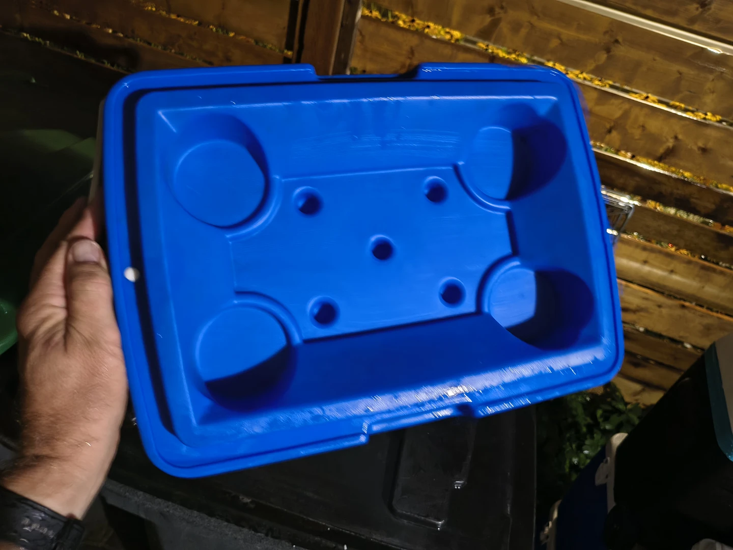 Rare! Coleman 24 qt Picnic Cooler with Drain - photo 4