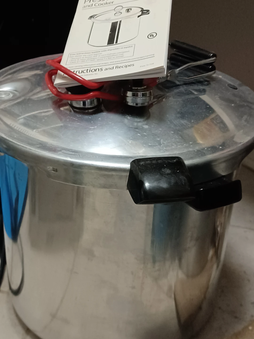 Presto Pressure Cooker and Canner