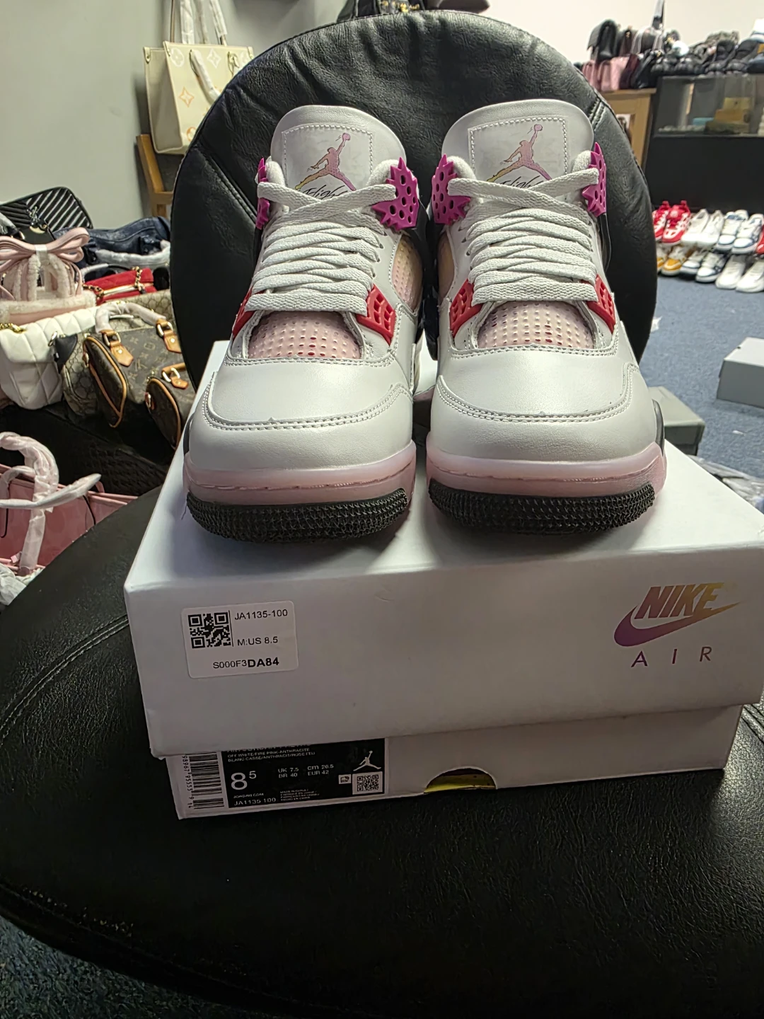 Nike Air Jordan 4 Retro SE "Vivid Sulfur" - Women's Size 8.5 - photo 5