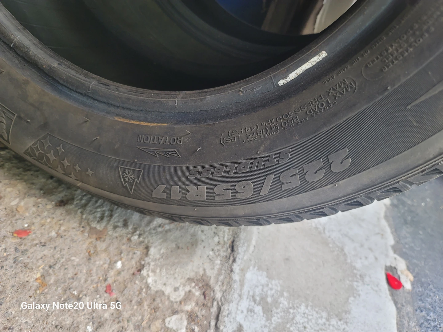 2 Bridgestone Blizzak and 2michlen Winter Tires - photo 4