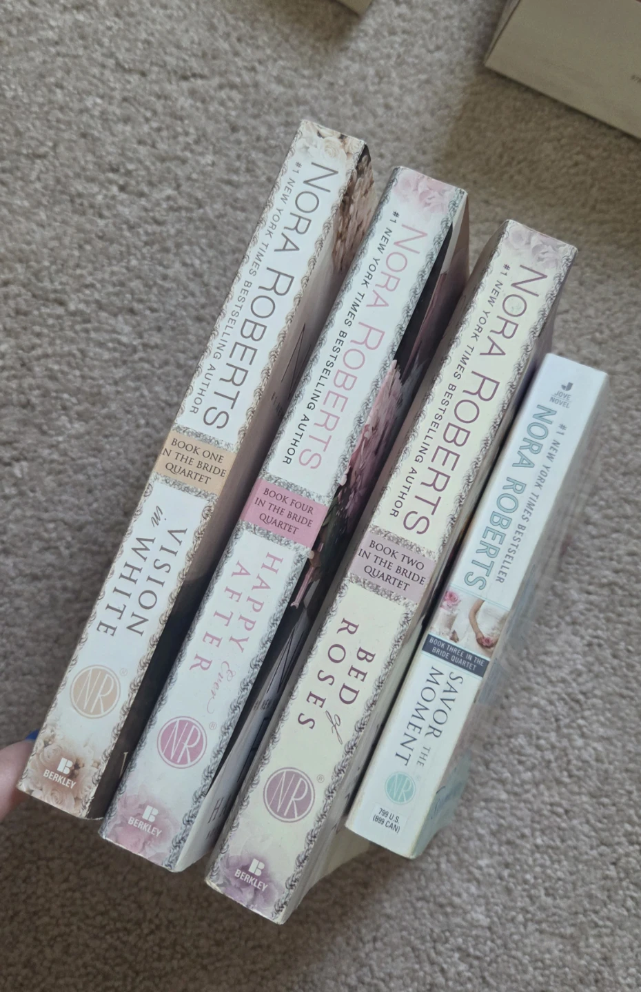 Nora Roberts Books - 2 different sets, like new - photo 3