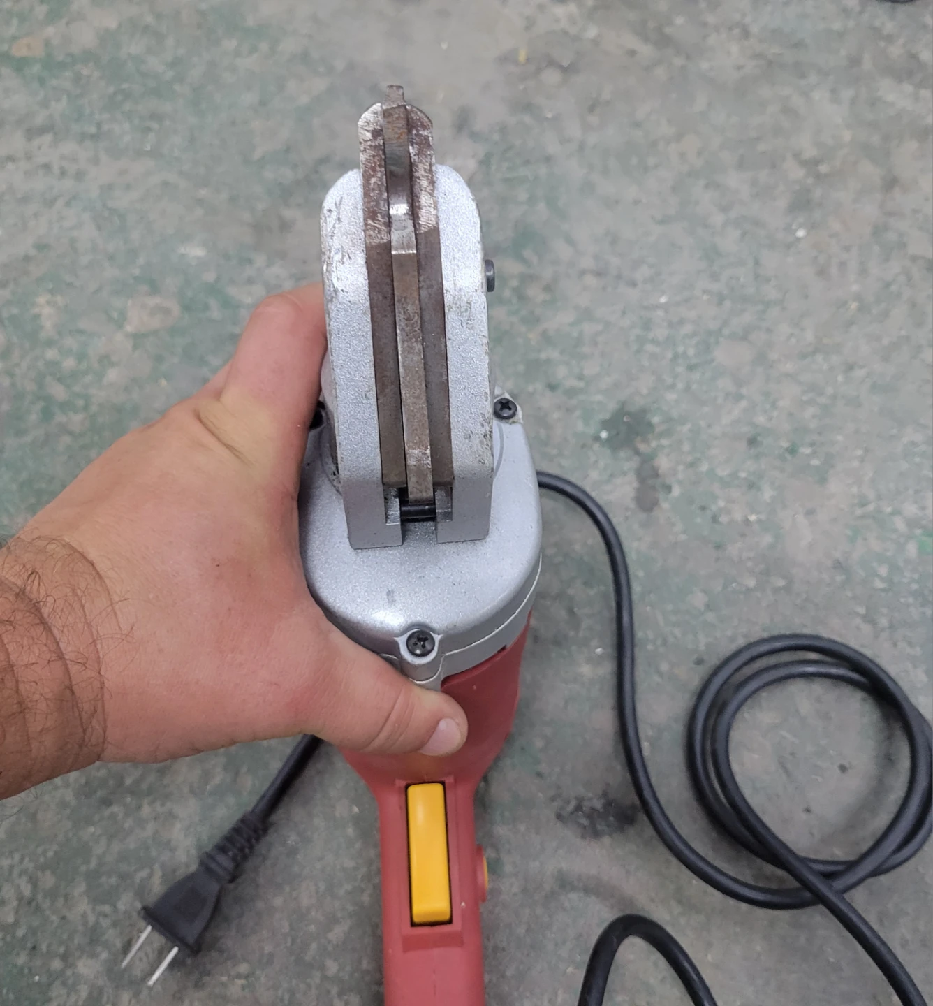 Chicago Electric Power Tools Swivel Head Shear - photo 3