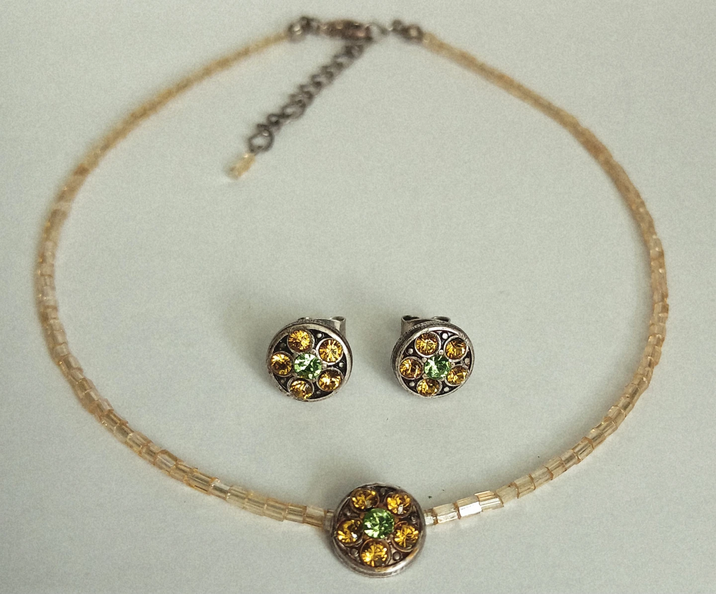 Beaded Necklace and Earrings Set - photo 2