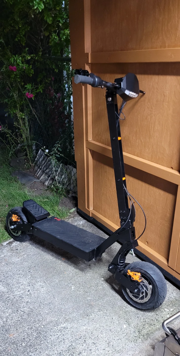 Kukirin G4 ( needs bottom stem)
