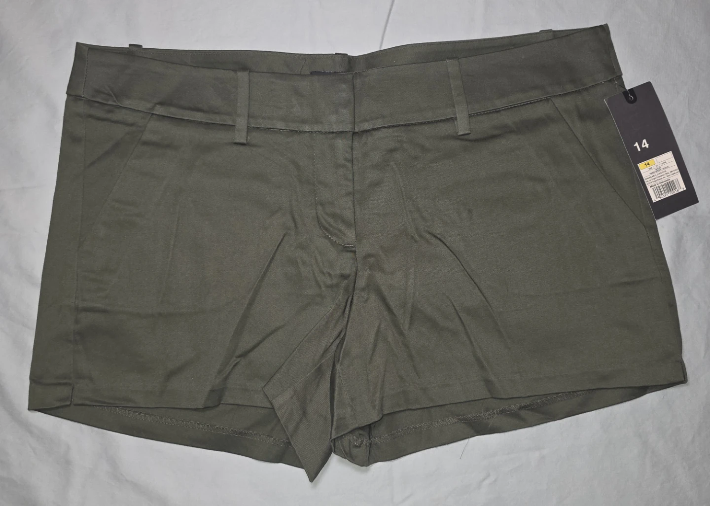 Mossimo Women's Shorts Size 14 Green