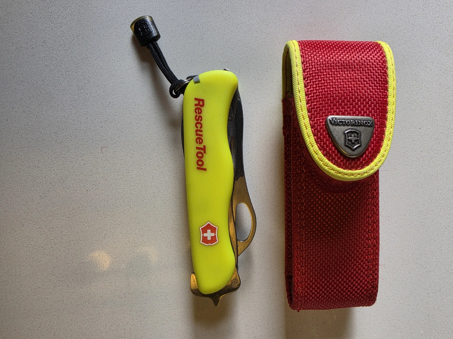 Victorinox Rescue Tool with Red Pouch