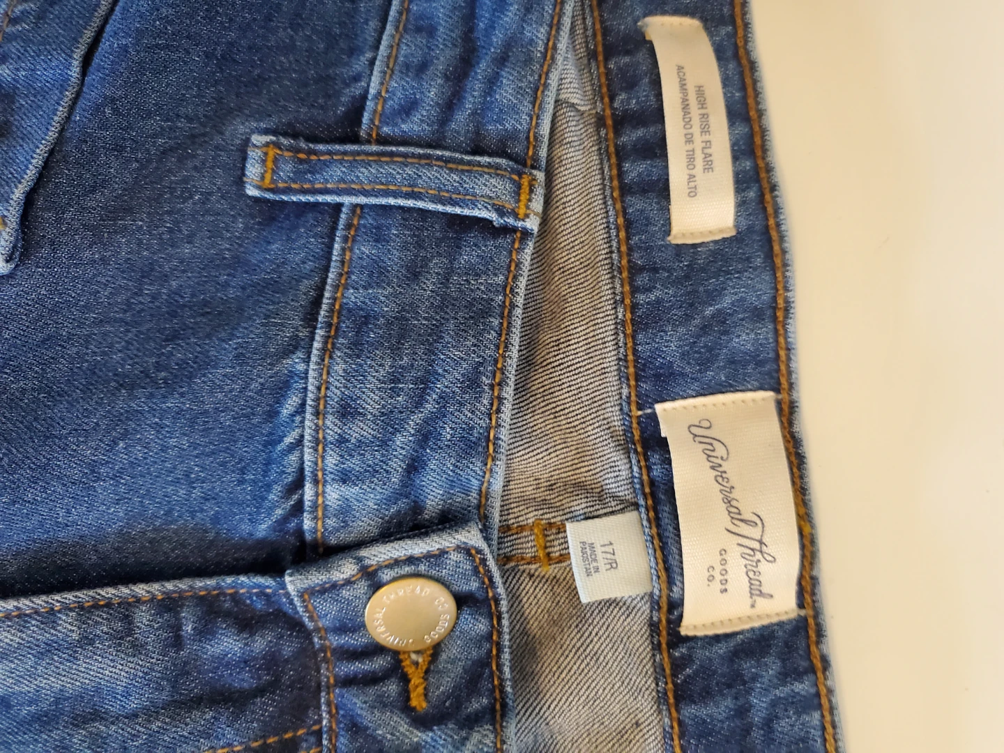 Womens Universal Thread High Rise Flare Jeans ...NWT - photo 2