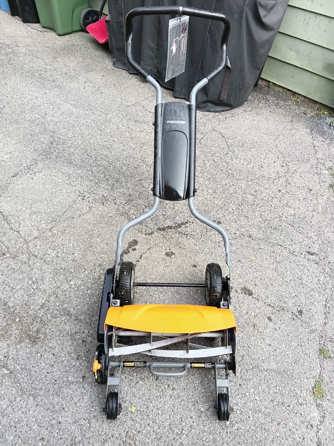 Fiskars Premium Reel Mower - photo 2