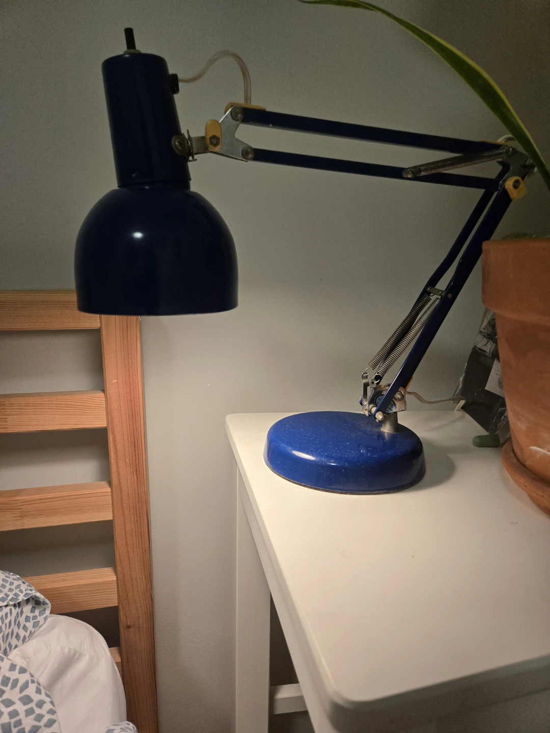 Vintage Swing Arm Desk Lamp - photo 2