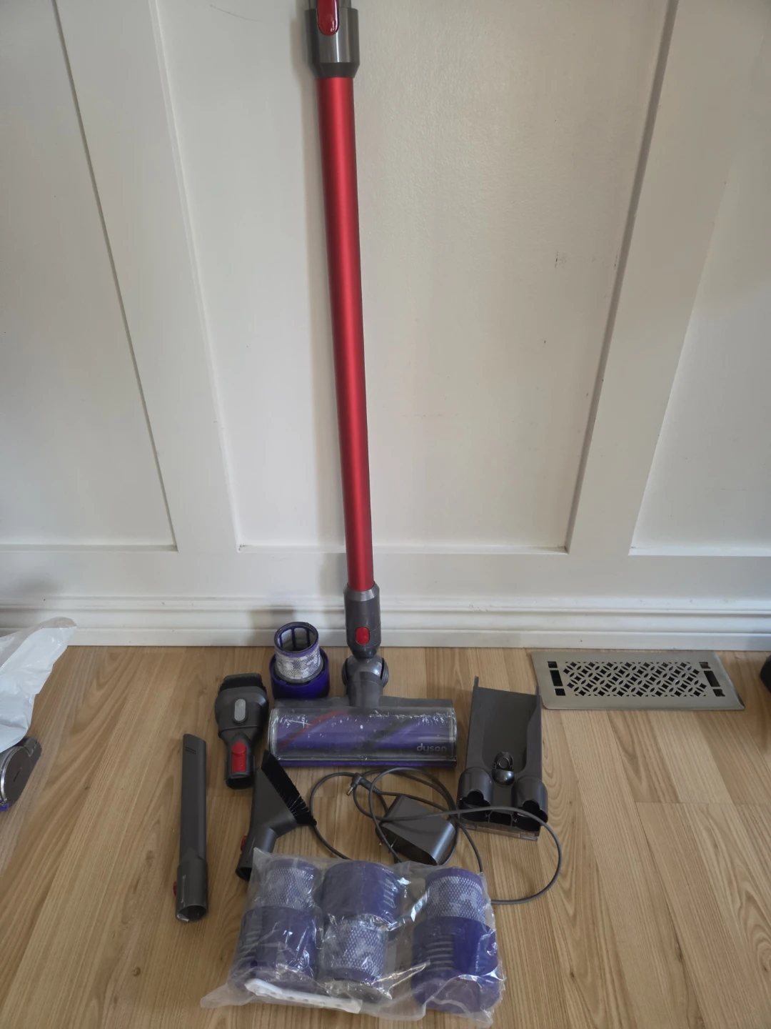Dyson v10 Cordless Vacuum Cleaner