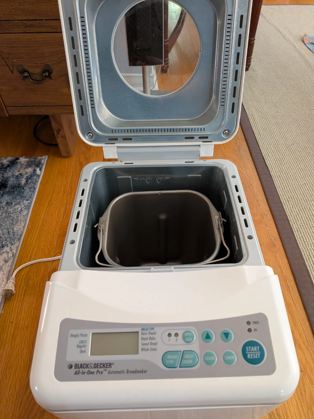 BLACK+DECKER All-in-One Pro Automatic Breadmaker