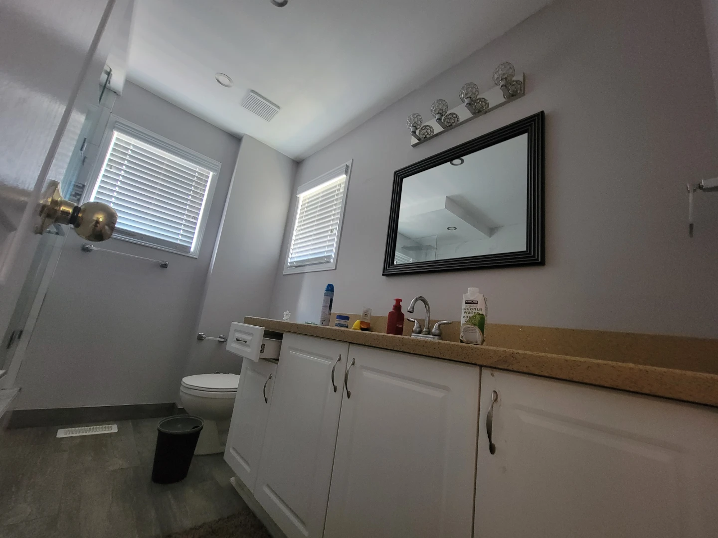 Private Room with Private Bathroom - photo 3