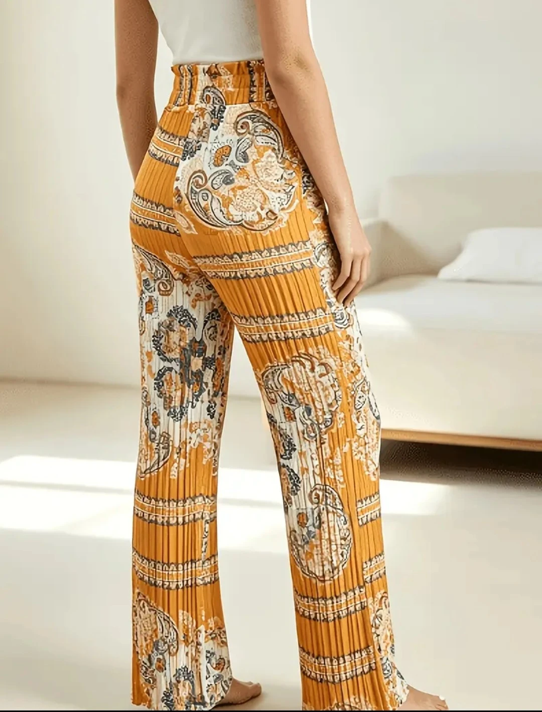 Women's Pleated Wide-Leg Pants - photo 2