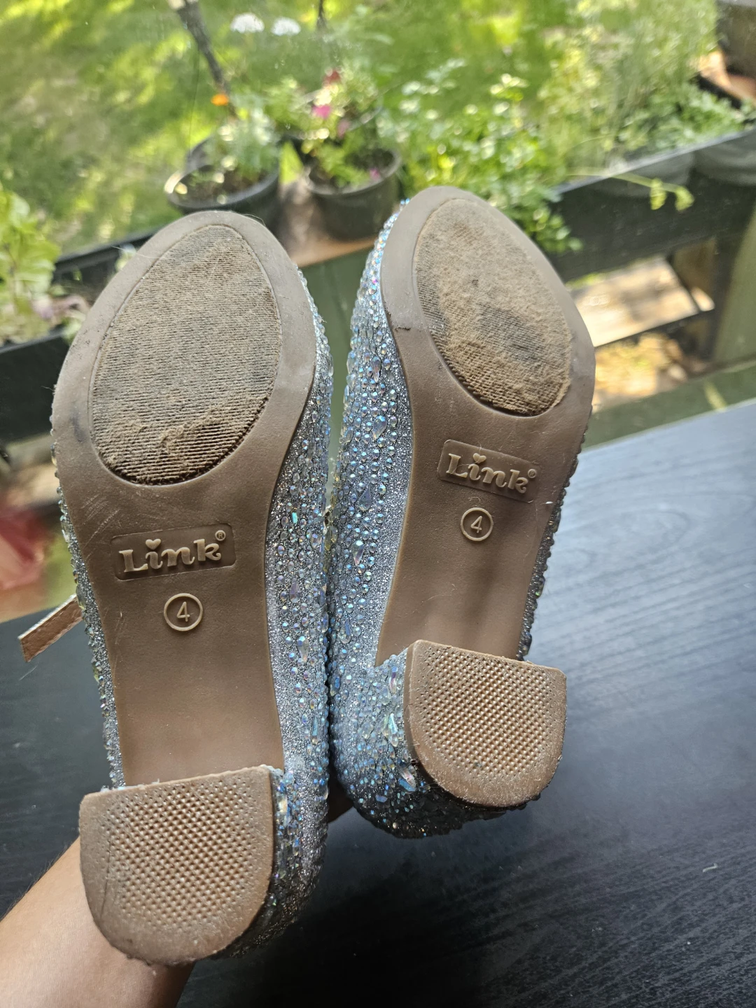 Link Girls Glitter Heels - Size 4 - photo 2