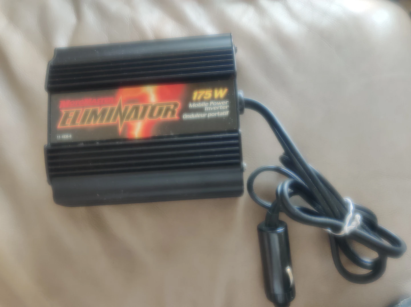 MotorMaster Eliminator 175W Mobile Power Inverter