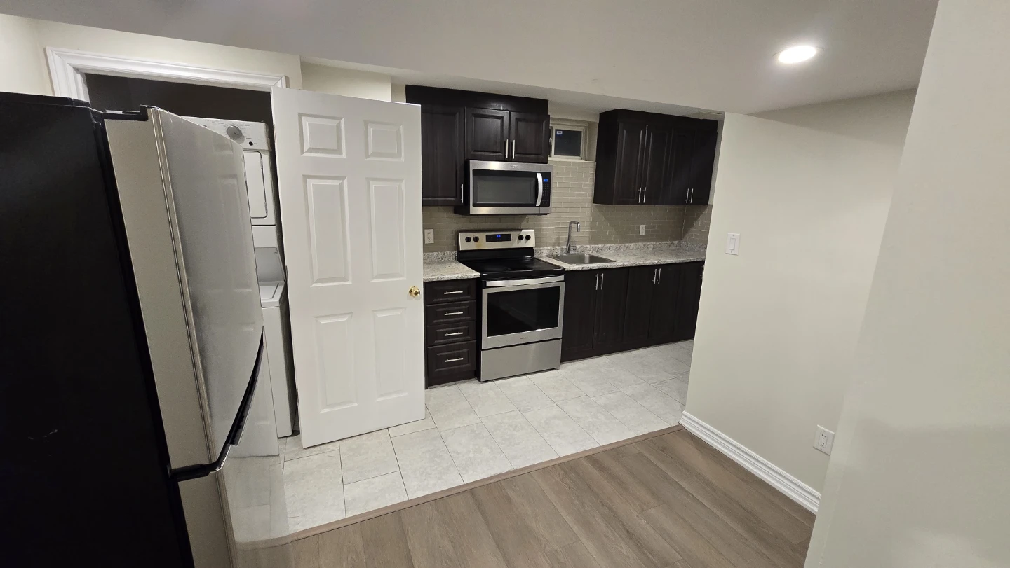 2 bedrooms basement for rent - photo 2