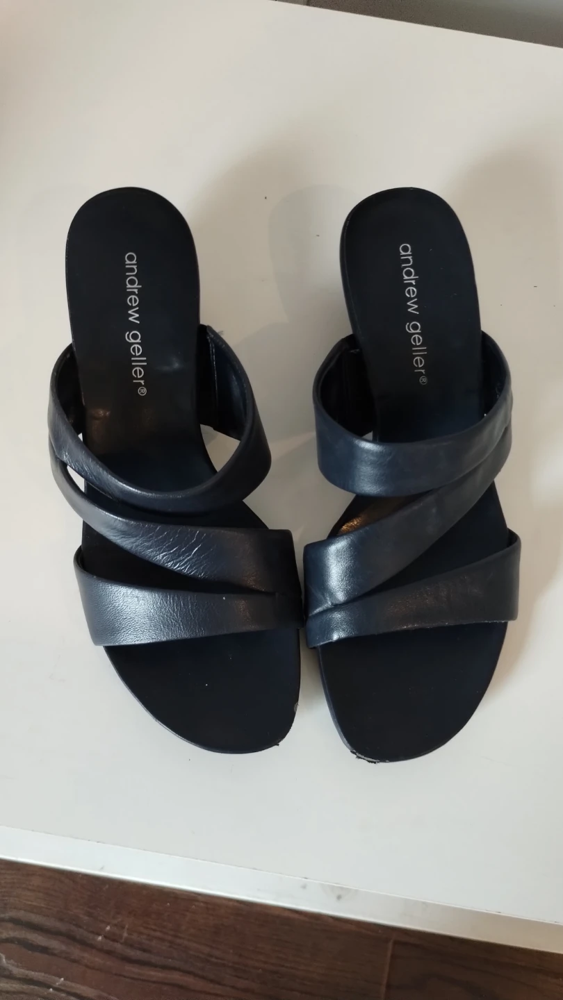 Andrew Geller Black Wedge Sandals Size 8