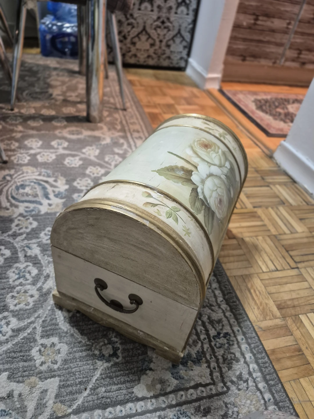 Decorative Storage Chest with Rose Motif - photo 3