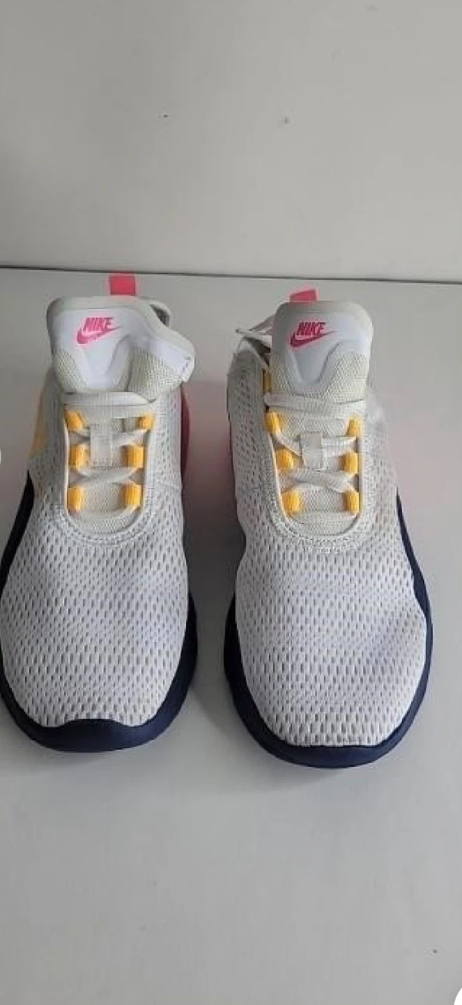 Nike Air Max Shoes - photo 3