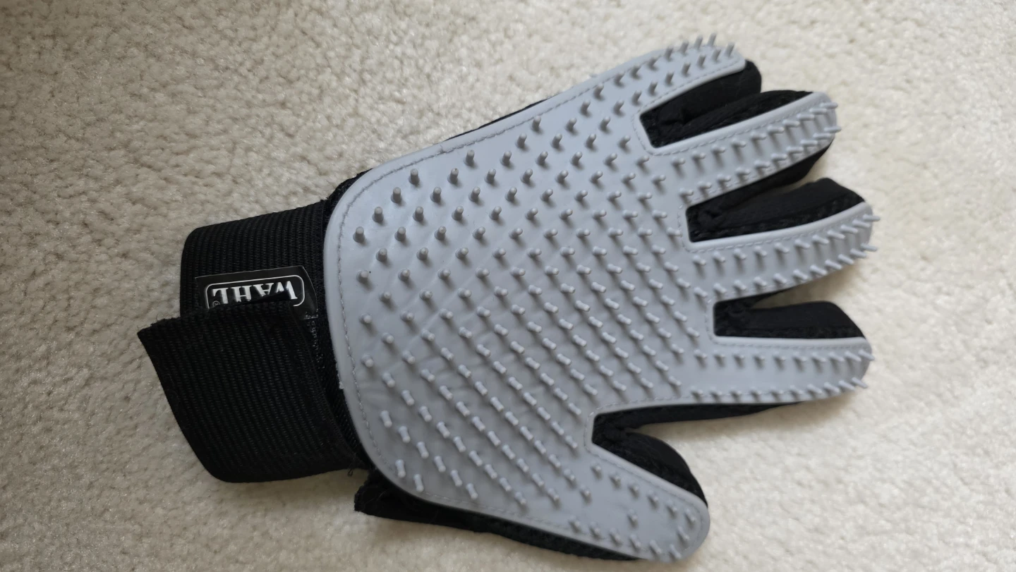 Pet Grooming Tools: Glove, Comb, Clippers & Deshedder - photo 2