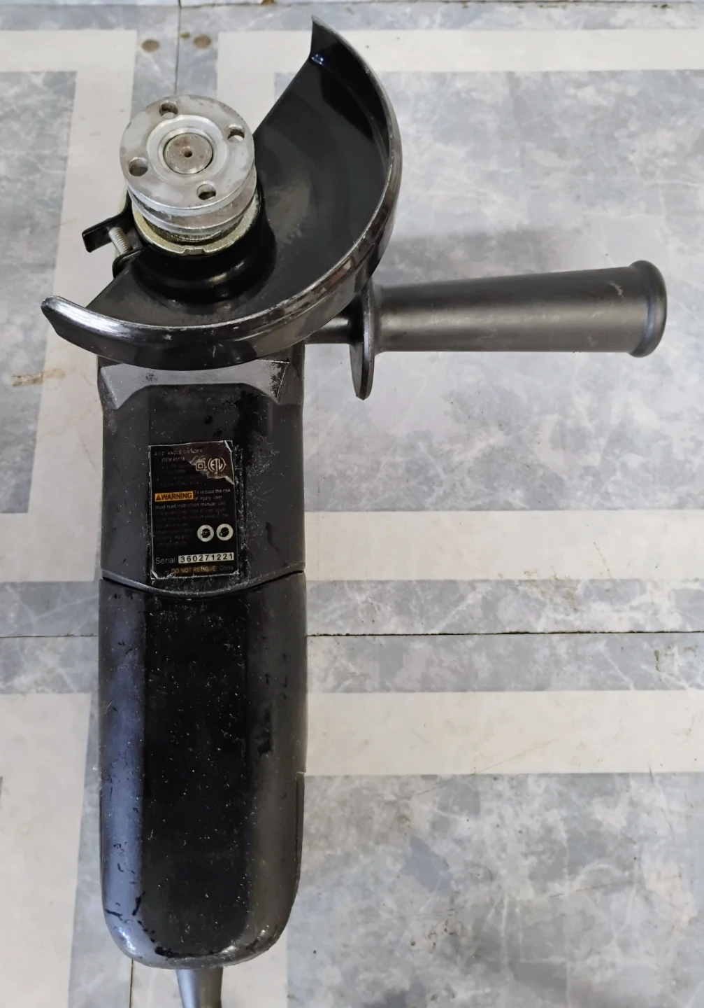 DRILL MASTER 4-1/2” ANGLE GRINDER WITH 5 CUT-OFF WHEELS - photo 3