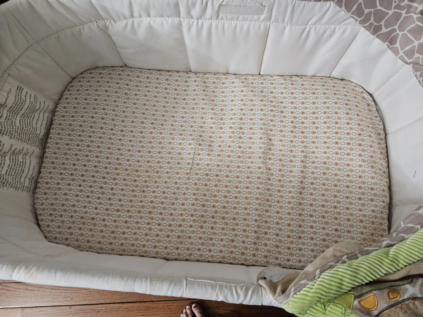 Baby Bassinet with Canopy - photo 3