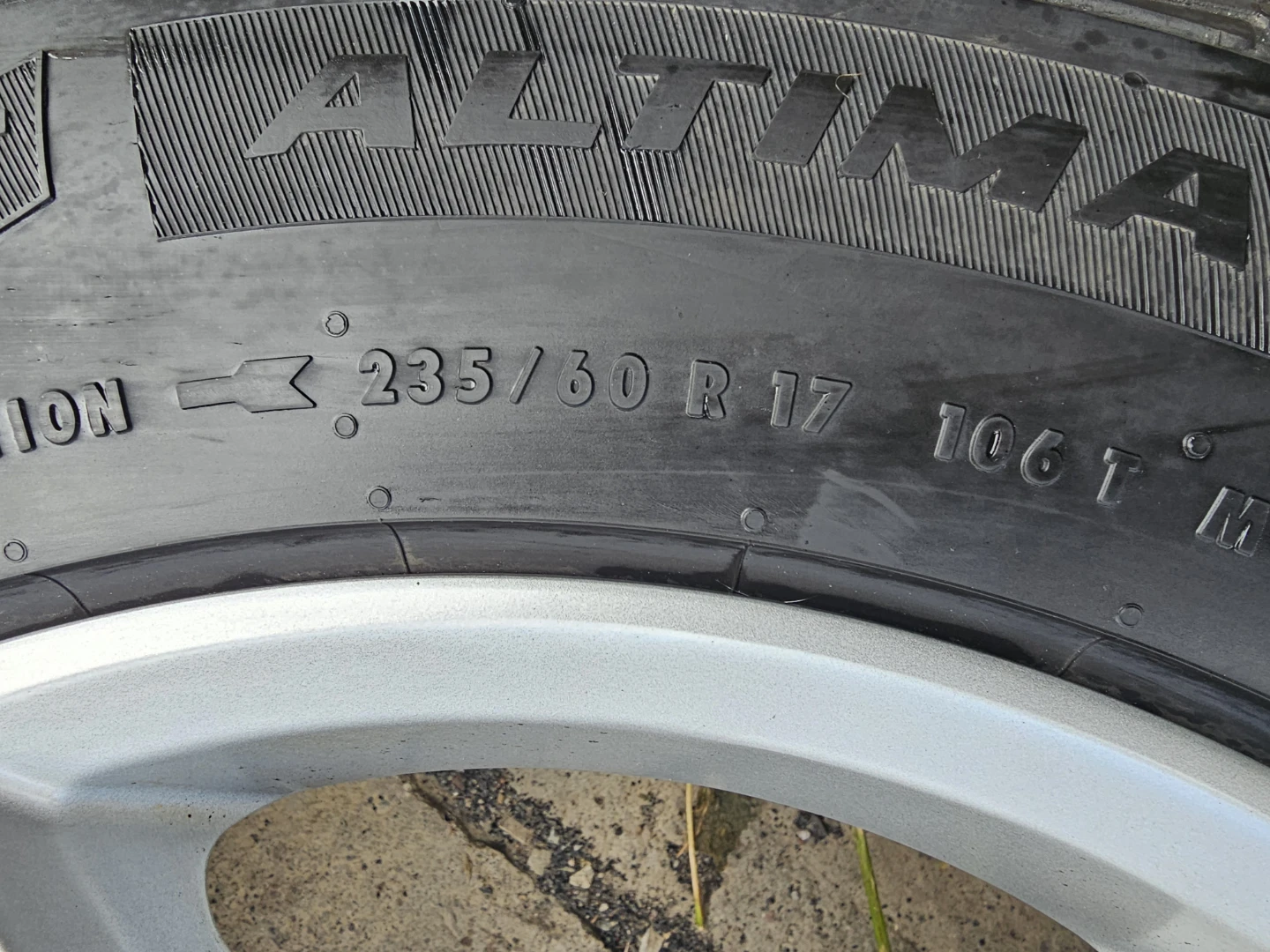MERCEDES BENZ GLK WINTER TIRES ON RIMS 235/60 R17 - photo 4