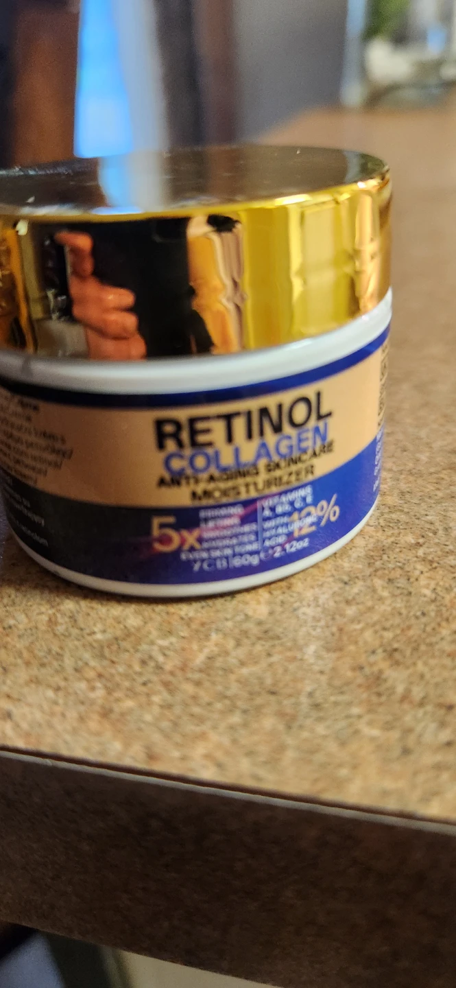 Retinol Collagen Anti-Aging Skincare Moisturizer free cycle