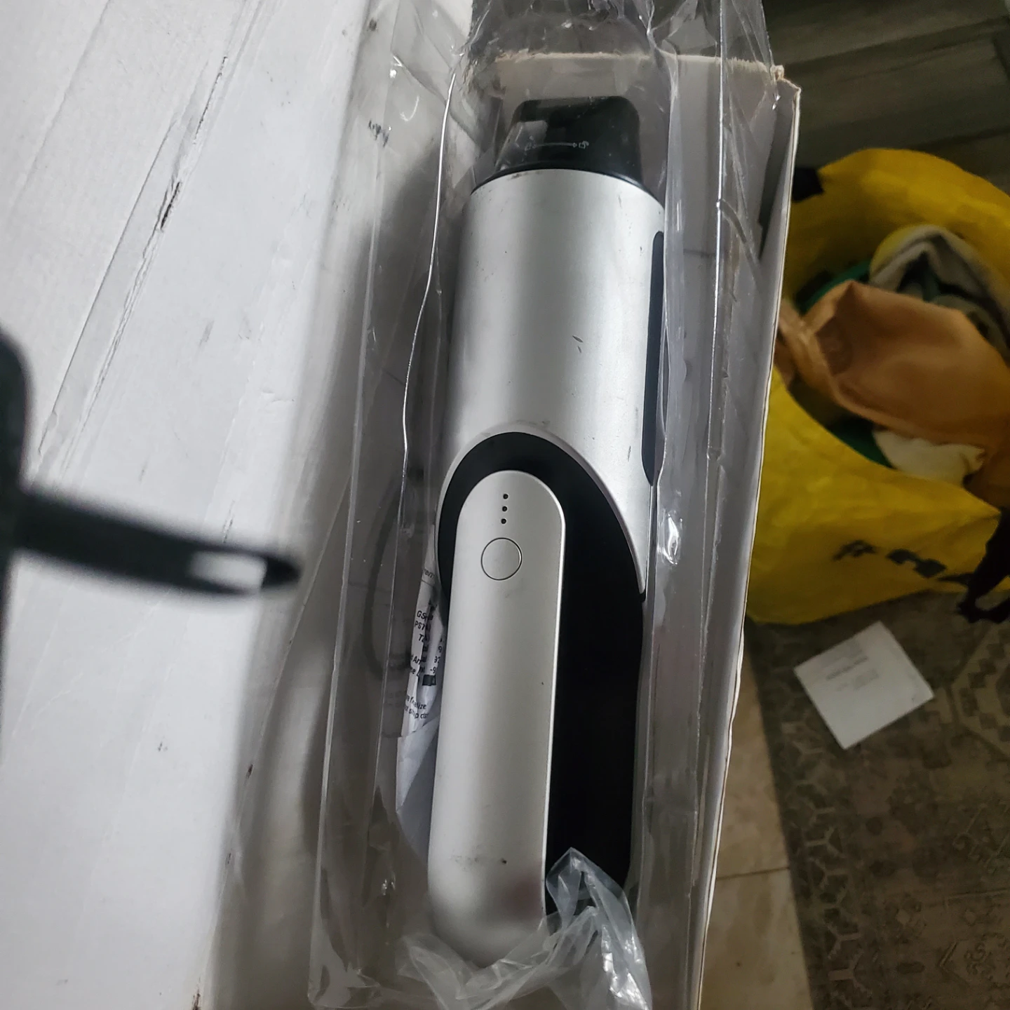 Handheld Vacuum Cleaner - photo 5