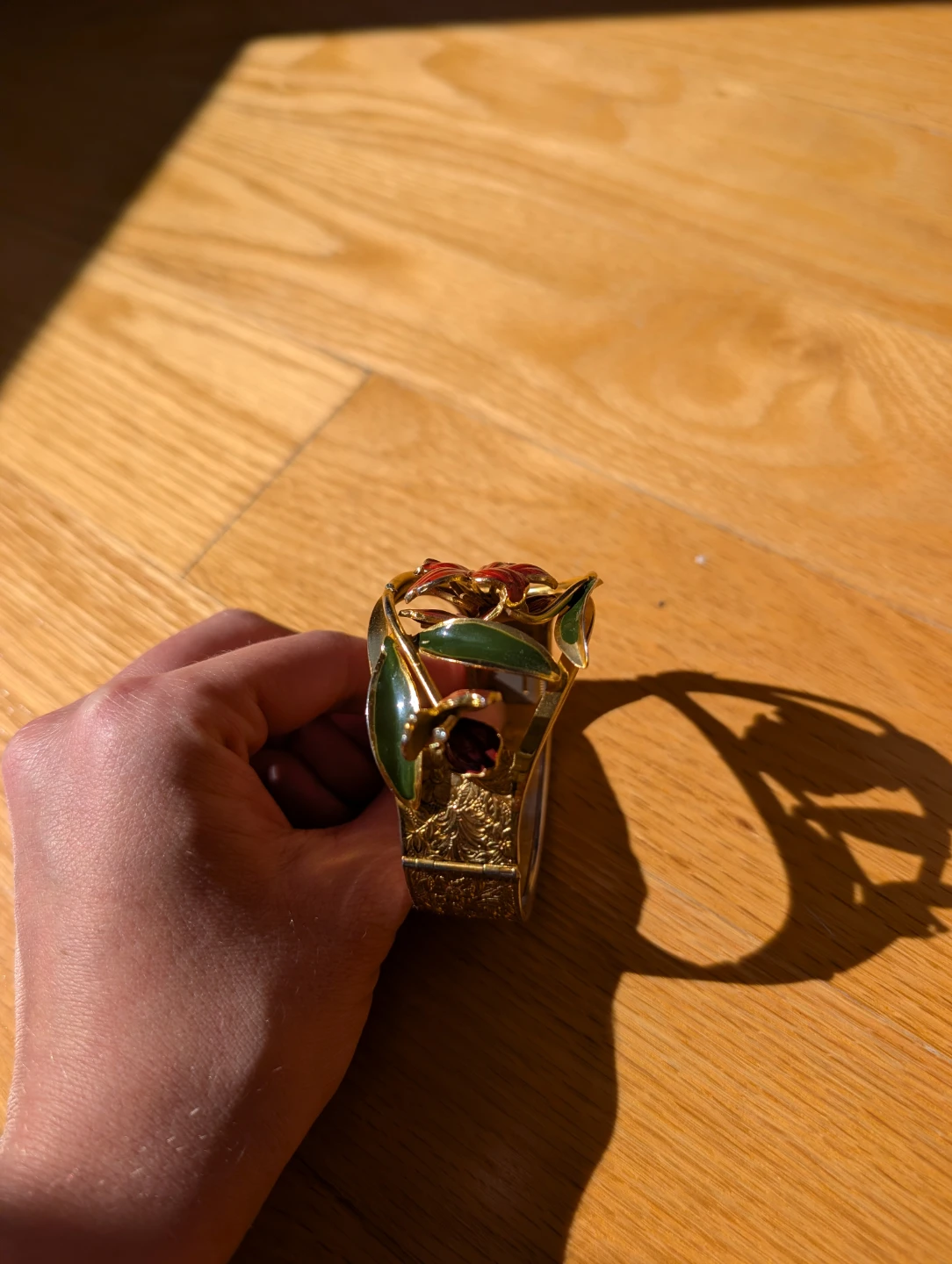 Vintage Gold Toned Floral Bangle - photo 5