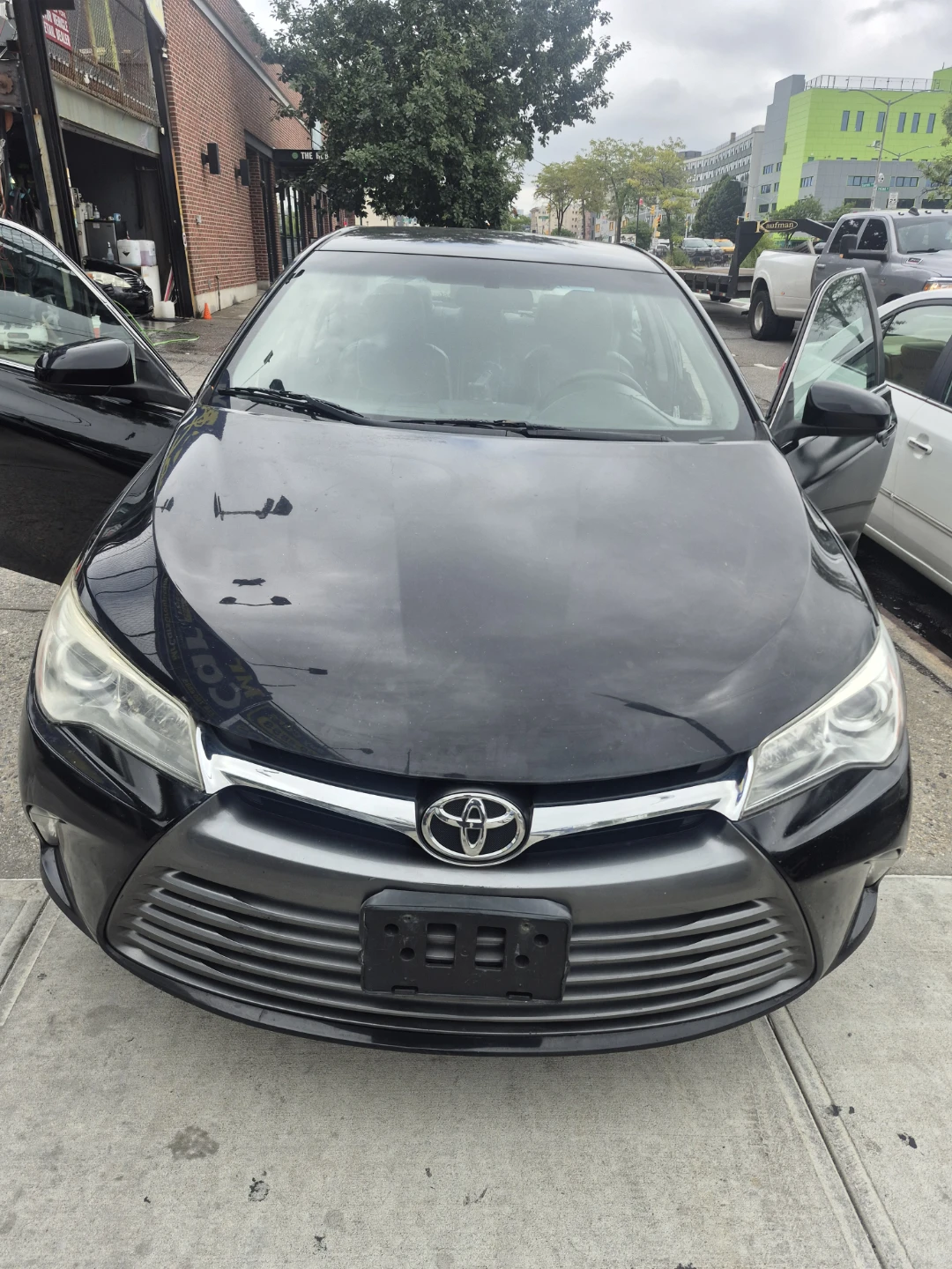 Black Toyota Camry Sedan 2015 - photo 2