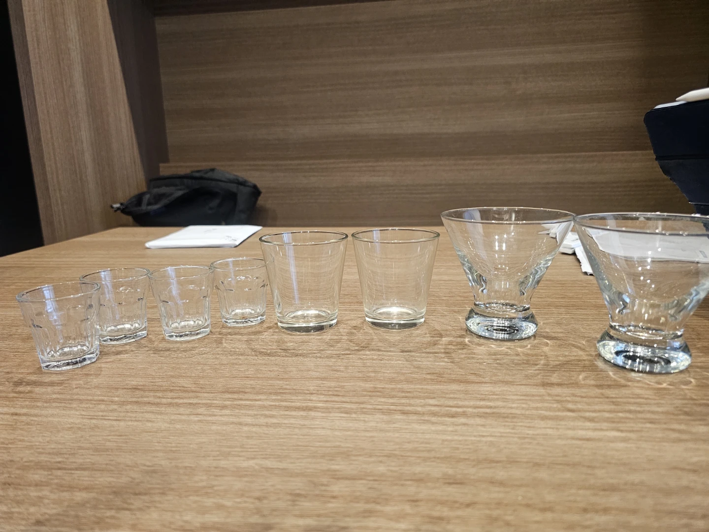Set of 8 Assorted Glassware - photo 2