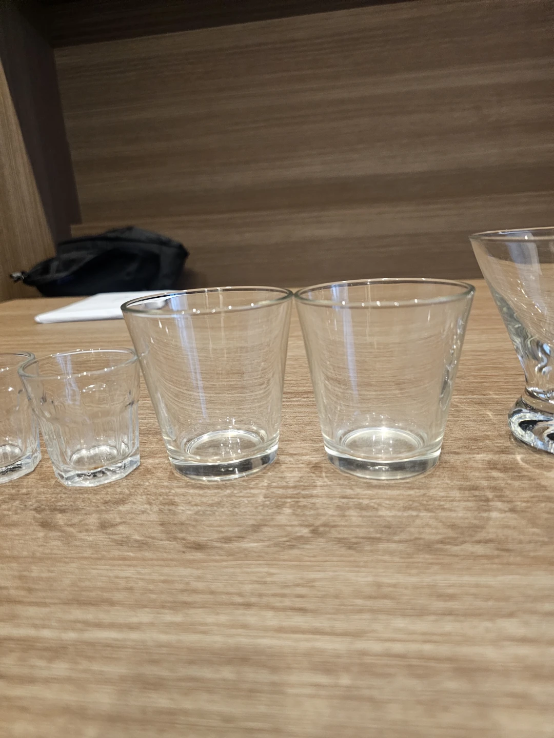 Set of 8 Assorted Glassware - photo 4