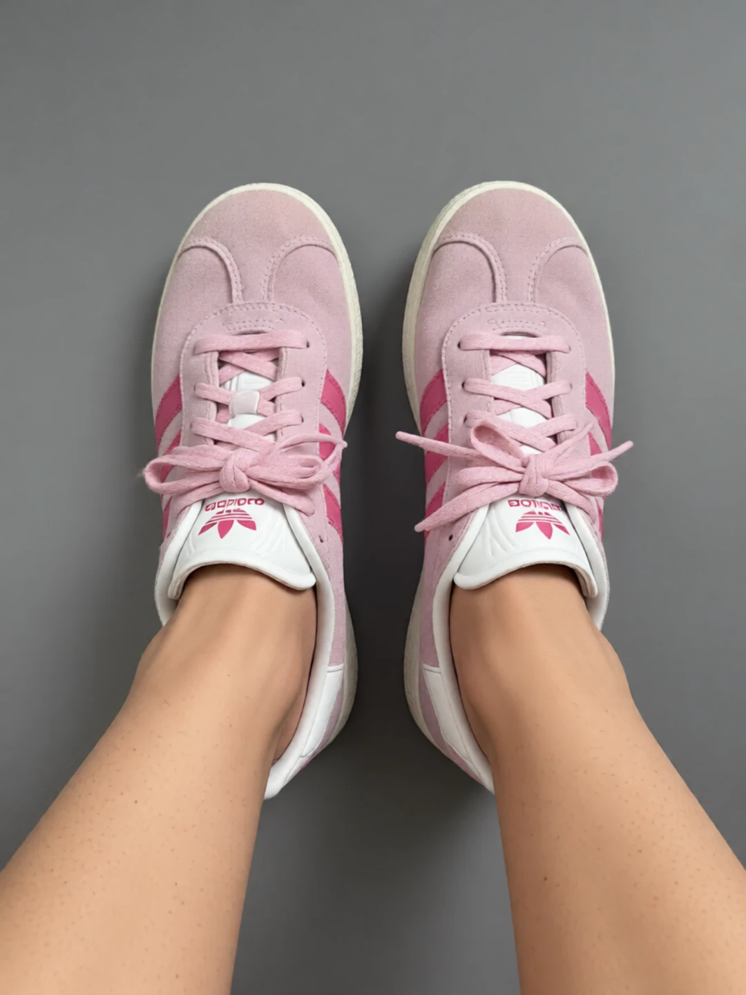 Adidas Gazelle US 2.5 Sneakers