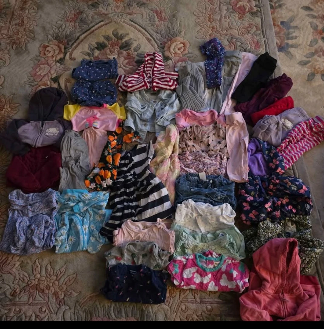 6-12 month baby clothes 33 pieces for 10