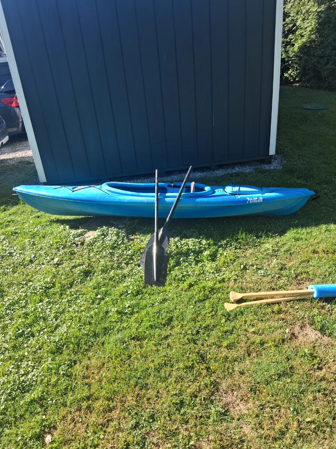 Pelican Kayak - Blue