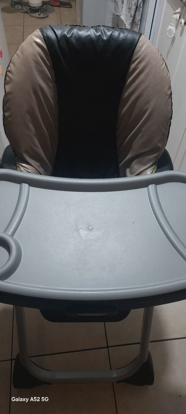 Graco High Chair - photo 2